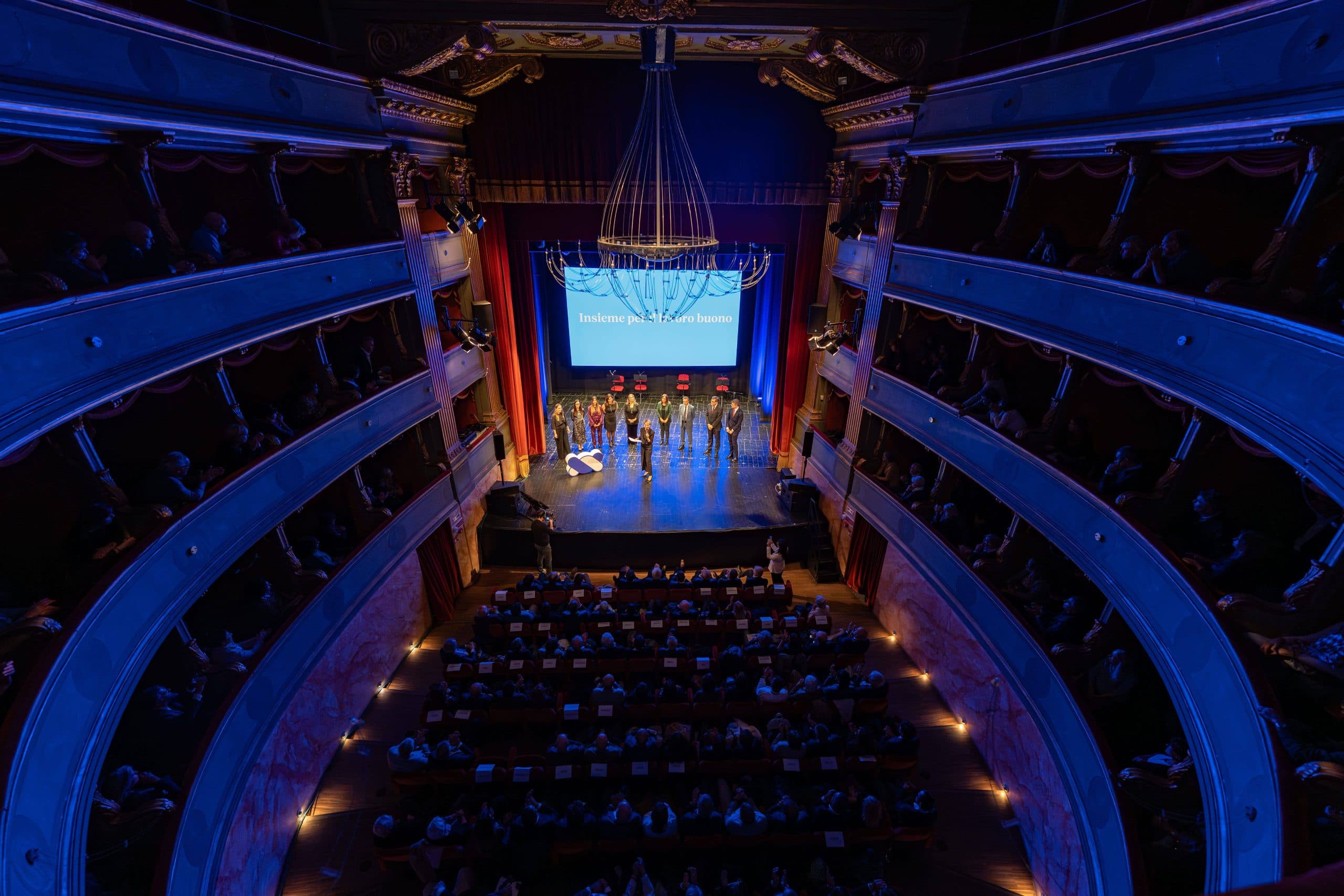 Lo spettacolo realizzato in occasione del primo anno di attività al Teatro Sociale di Alba